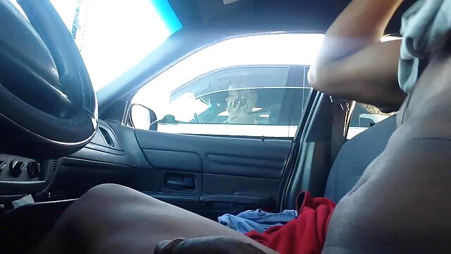 Cemerlang :  Lelaki hitam rims budak sekolah dalam kereta hot MILF's pantat selepas blowjob dan titfuck oleh dia Video dewasa 